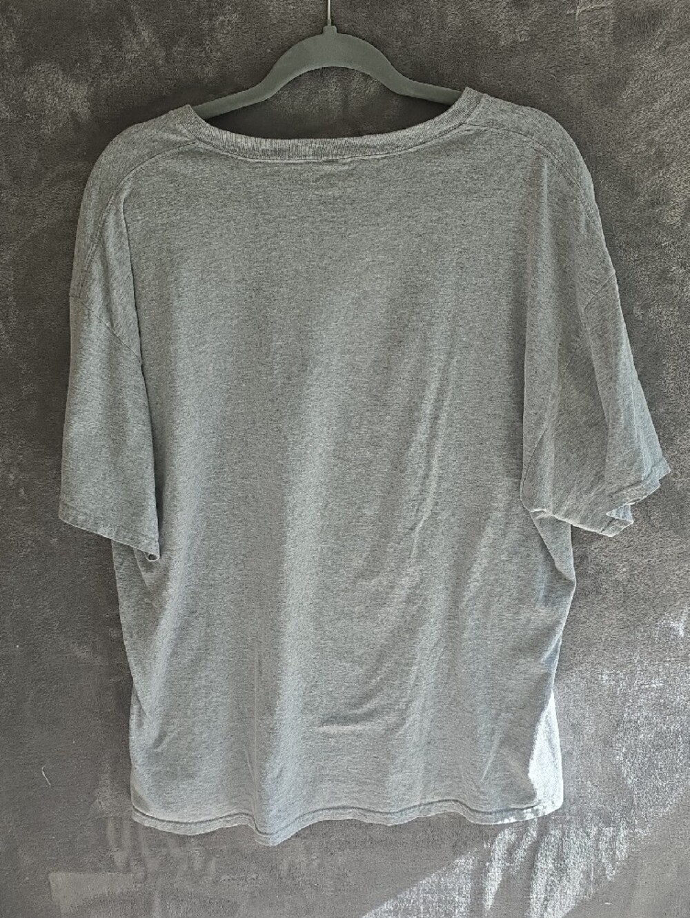 DC Superman Graphic Tee - Gray and Black - Picture 4 of 6